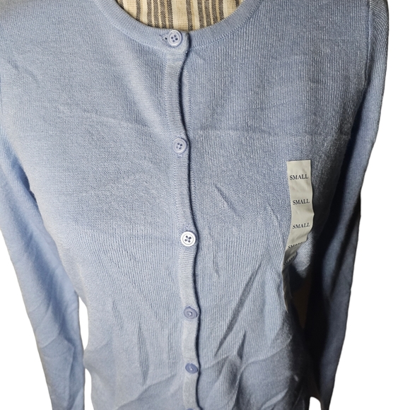 Croft & Barrow women's sky blue button front long-sleeved cardigan size S - Picture 6 of 6